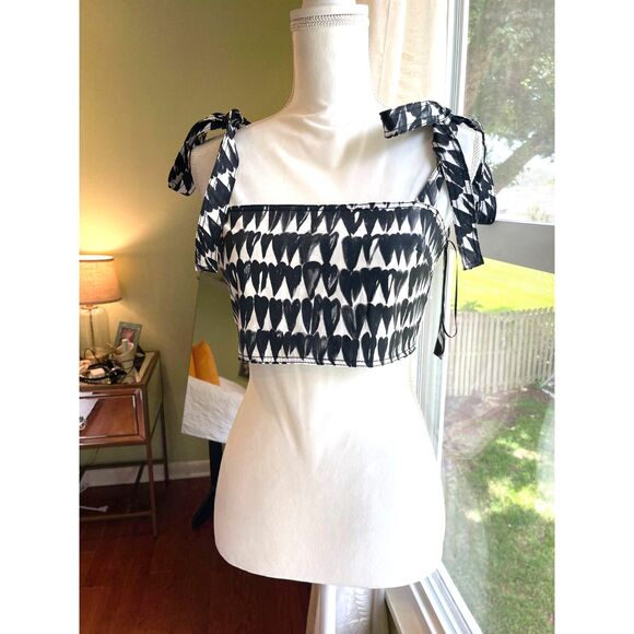 NWT ZARA Crop Top Sz S  Hearts Black White Smocked Bow Tie Shoulder Straps - Picture 7 of 8